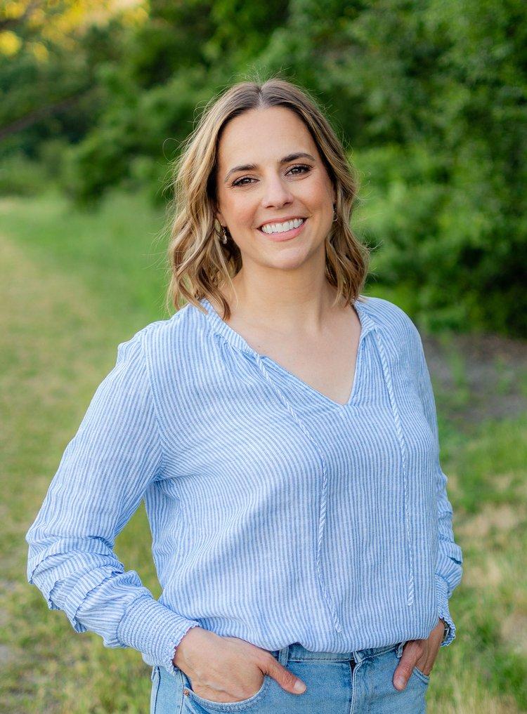Julie Chavez
