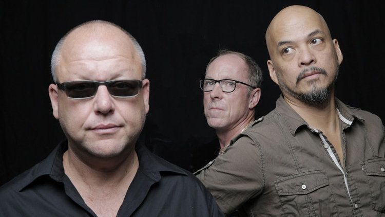 pixies 3 credit michael halsband