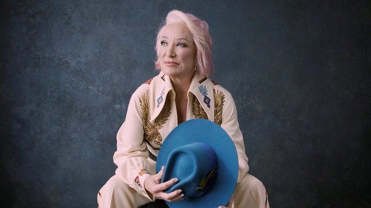 tanyatucker photocredit dannyclinch