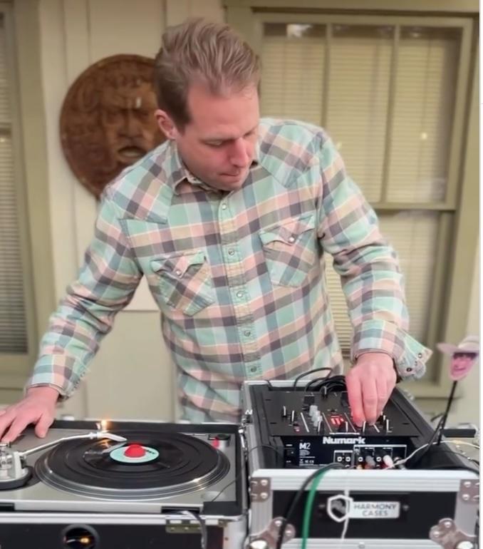 DJTommyB